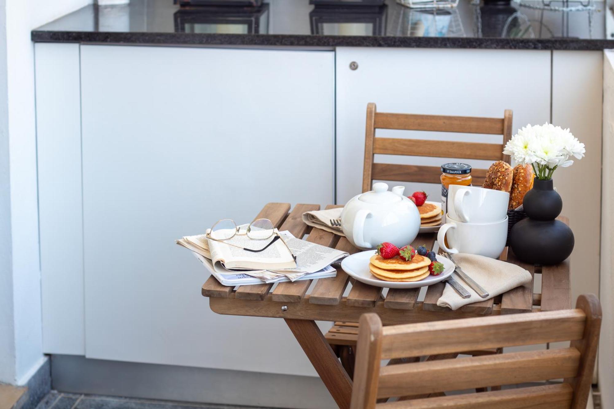 Lovelystay - Boavista Cozy Apartment Porto Ngoại thất bức ảnh