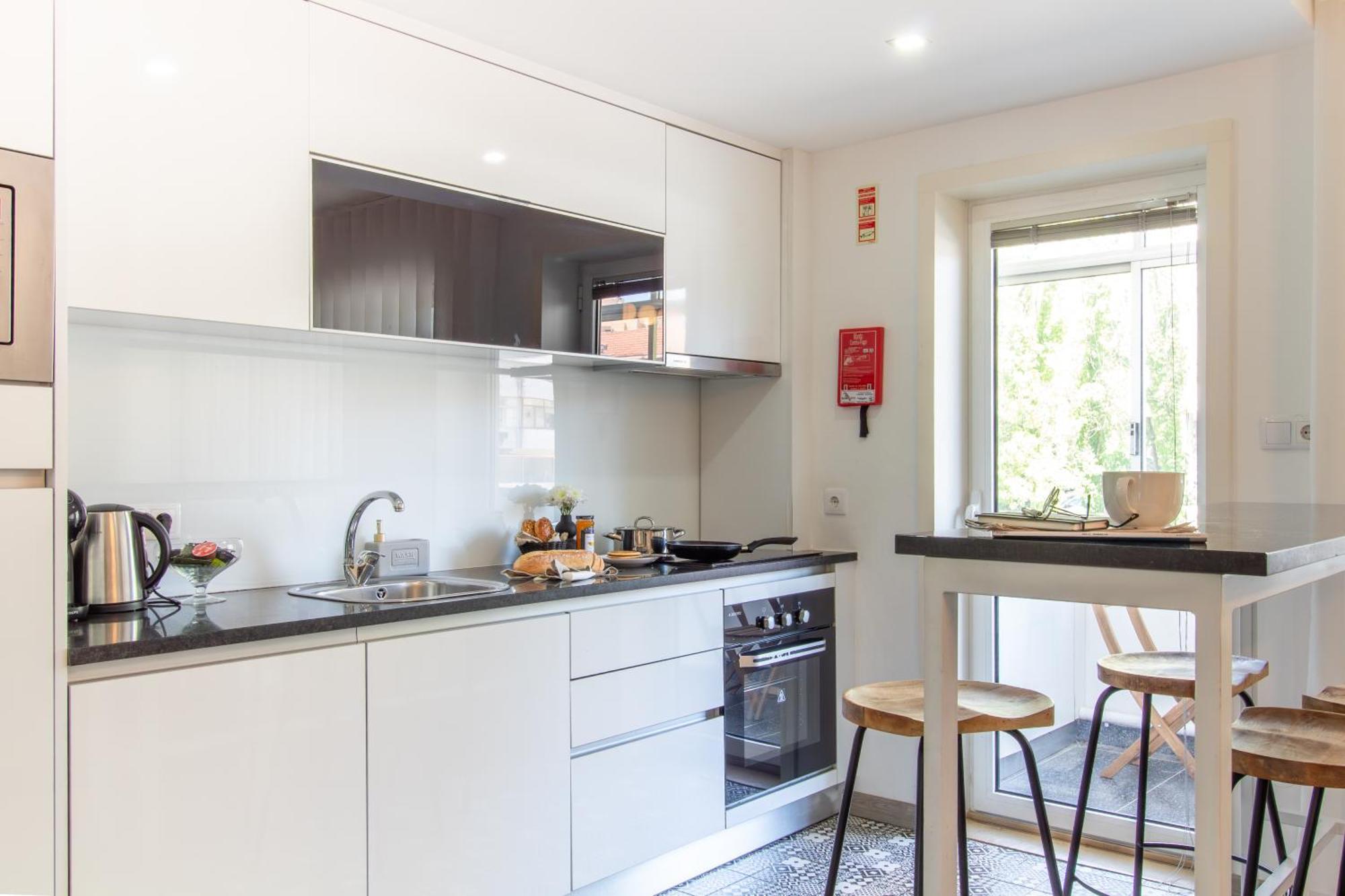 Lovelystay - Boavista Cozy Apartment Porto Ngoại thất bức ảnh